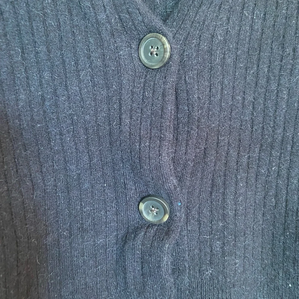 Madewell | Cropped Sweater - Picture 2 of 5
